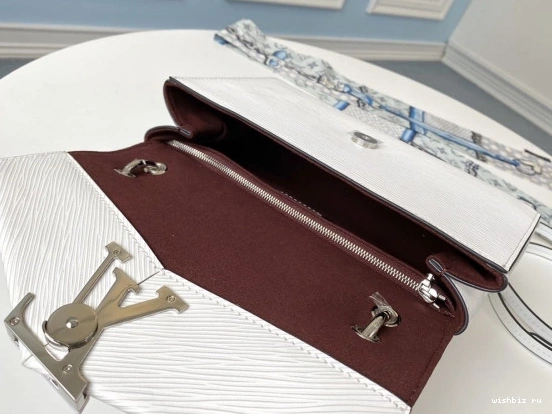WIS POCHETTE VUITTON GRENELLE LOUIS 0802